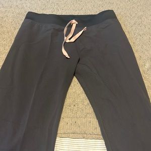 Figs small petite gray pants